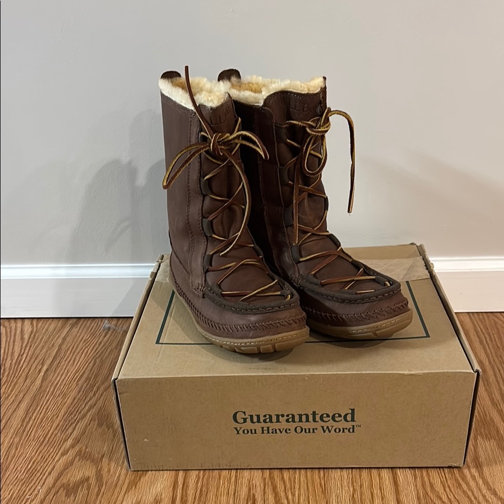 Women's L.L Bean Wicked Good lodge  Boots